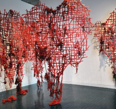 Akaraka. Newspapers, jute rope, dye and acrylic. 2013