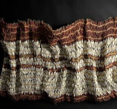 Ashoebi II. Ceramic and burlap. 2008